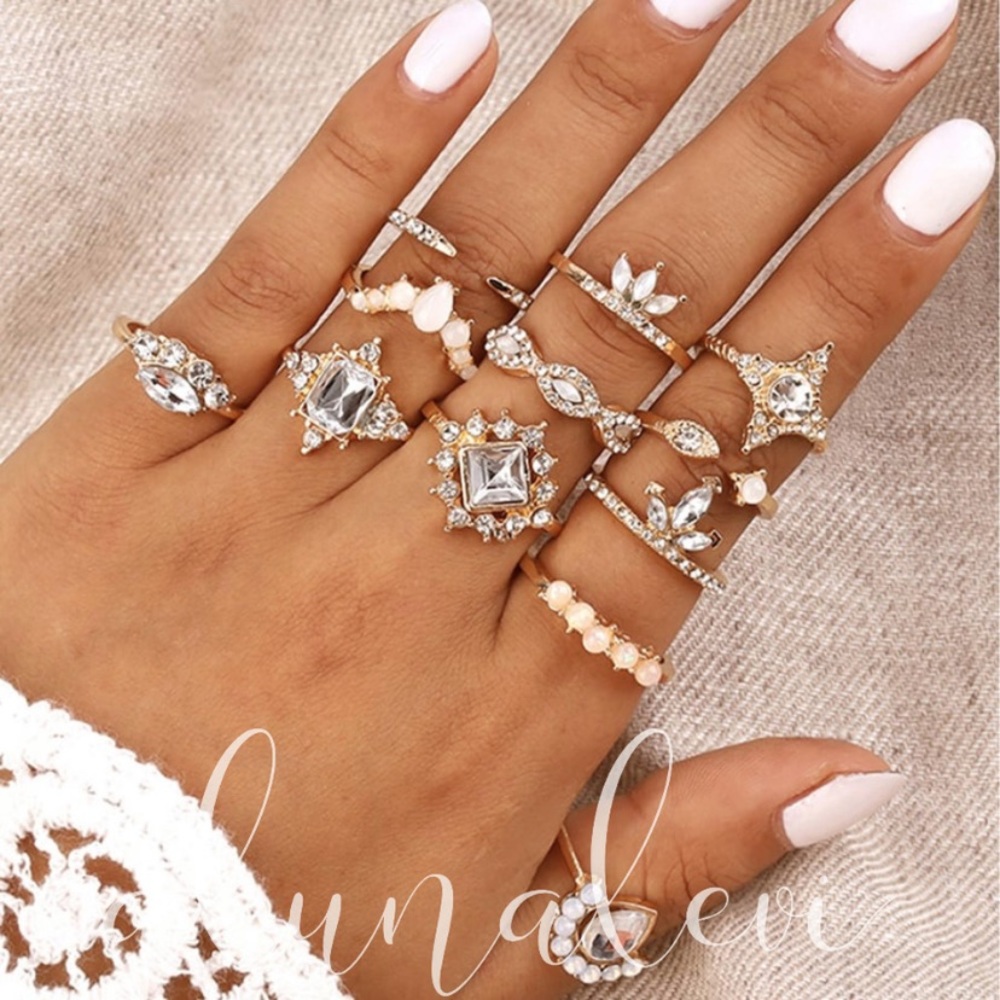 Set Of 1️⃣2️⃣ Crystal Rings💍💍💍